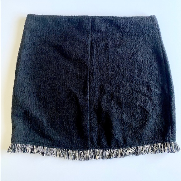 2 for $20 / Zara Fringe Hem Mini Skirt NWT - Picture 3 of 7